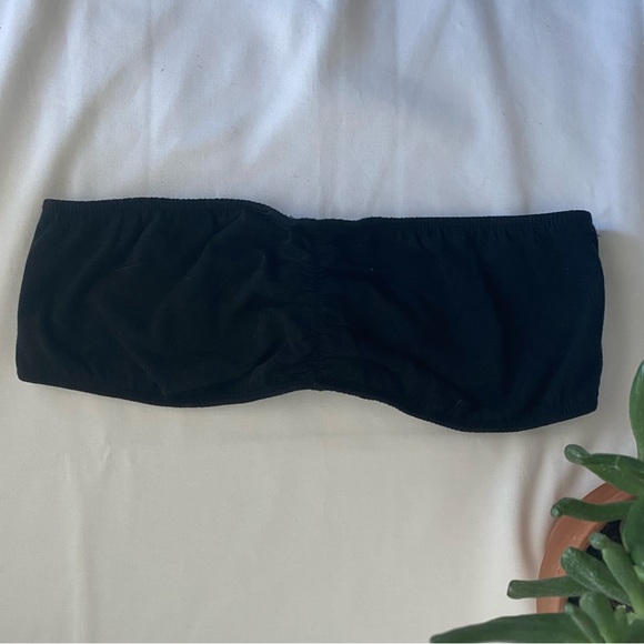 Forever 21 Black Bandeau Top - Picture 2 of 5